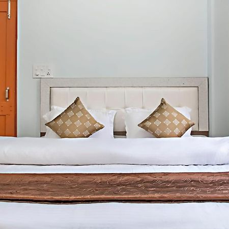 The Kasauli Western Uphills I Serviced Apartments I Pvt Balcony I Peacefull Area I By Exotic Stays Eksteriør bilde