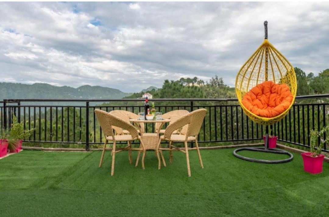 The Kasauli Western Uphills I Serviced Apartments I Pvt Balcony I Peacefull Area I By Exotic Stays Eksteriør bilde