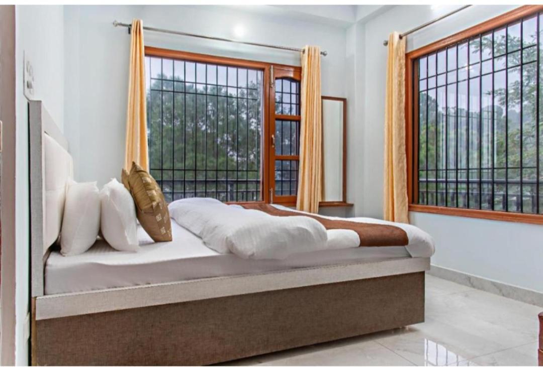 The Kasauli Western Uphills I Serviced Apartments I Pvt Balcony I Peacefull Area I By Exotic Stays Eksteriør bilde