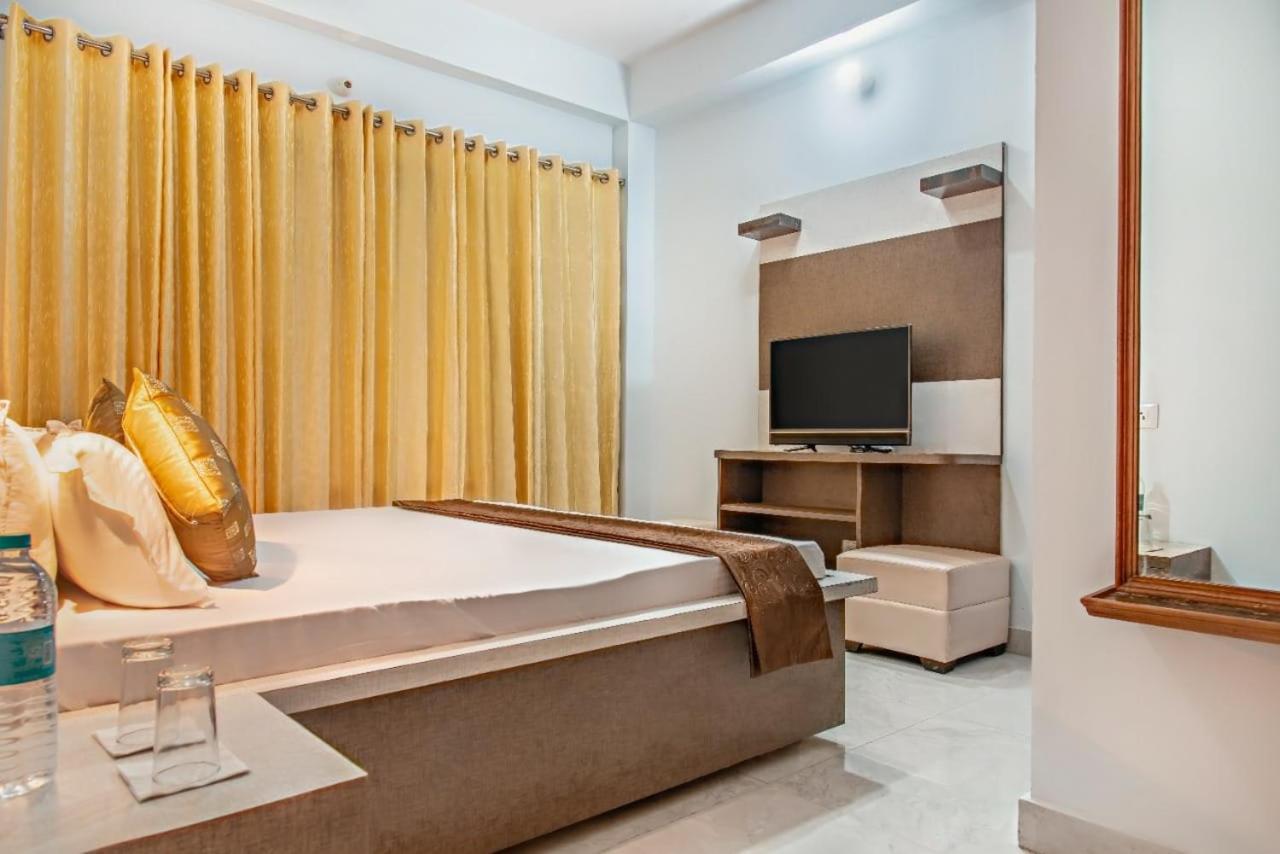The Kasauli Western Uphills I Serviced Apartments I Pvt Balcony I Peacefull Area I By Exotic Stays Eksteriør bilde