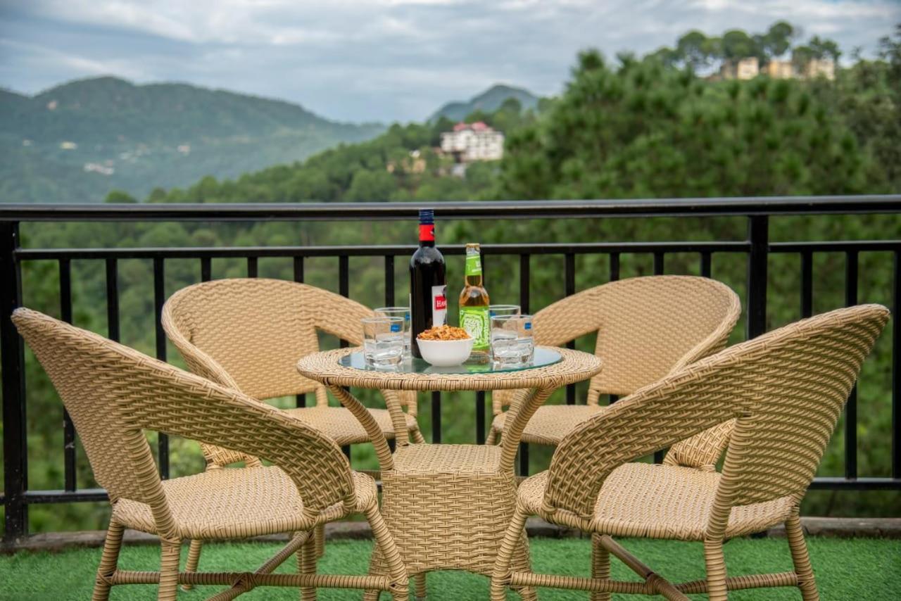 The Kasauli Western Uphills I Serviced Apartments I Pvt Balcony I Peacefull Area I By Exotic Stays Eksteriør bilde